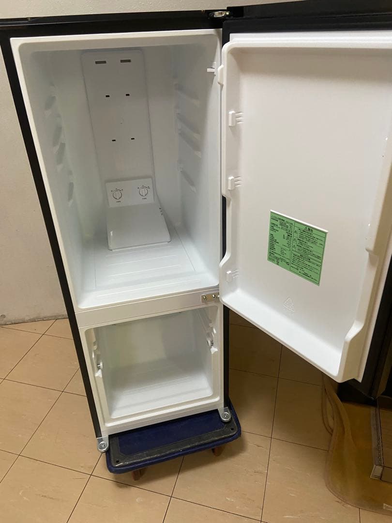 Y159 ヤマダオリジナル 2025年製 159L 冷蔵庫 ブラック - メルカリ