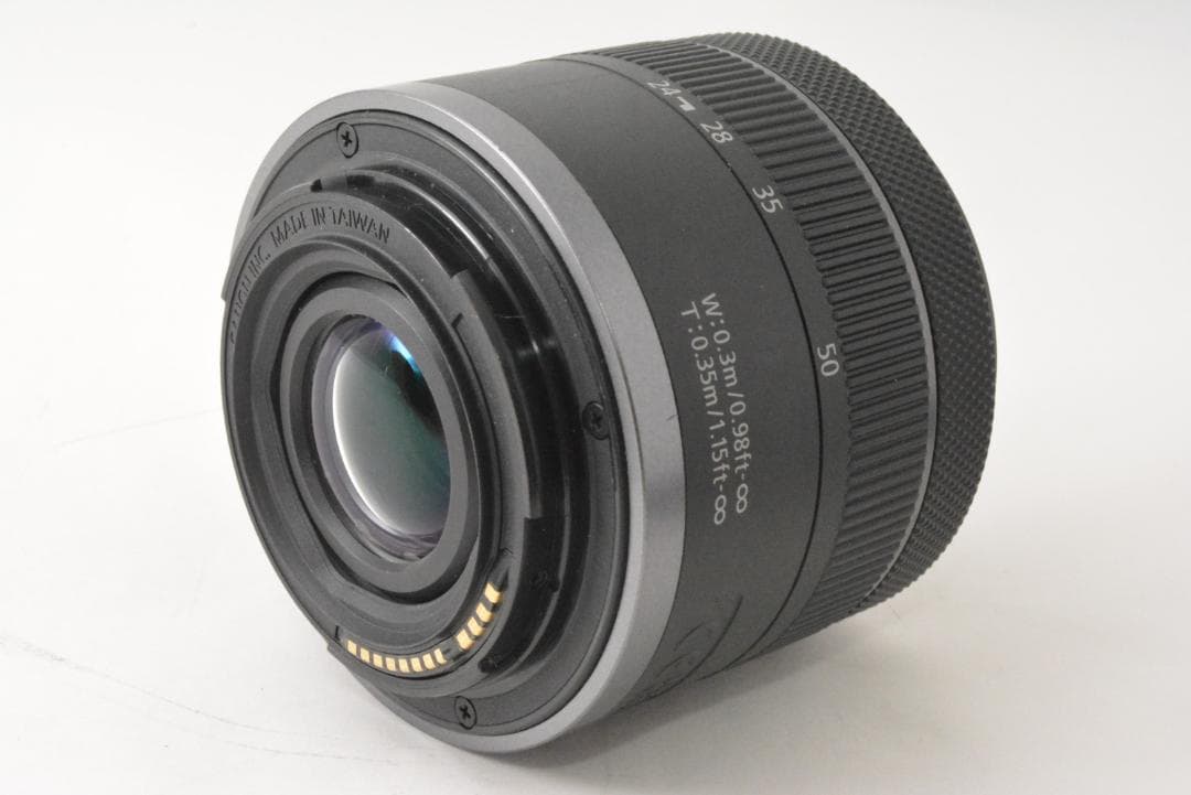 キャノン　Canon RF 24-50mm F4.5-6.3 IS STM