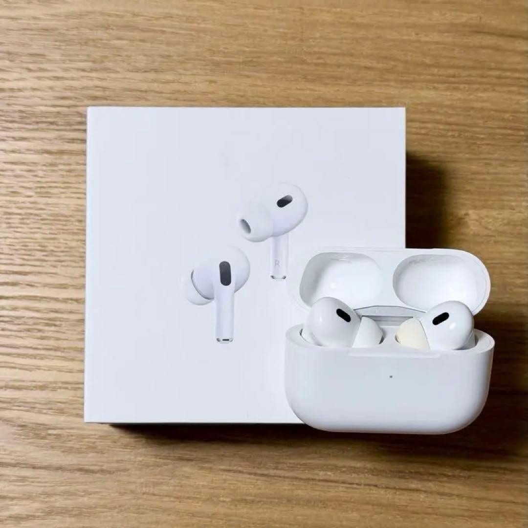 AirPods Pro2 本体 AirPods Pro 2 Feature Next-Gen H2 Chip, Personalized Spatial Audio