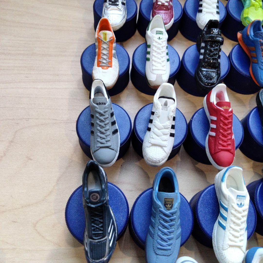 10 ペプシ アディダススニーカーボトルキャップ 全60種類コンプリート