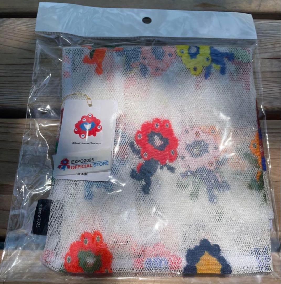 大阪万博 ミャクミャクレースのファッションBAG マルチカラー - メルカリ