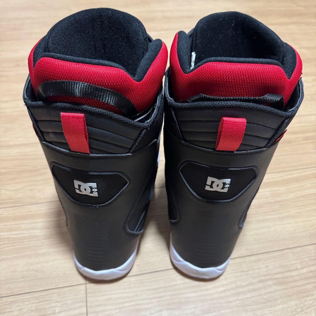 DC スノーボードブーツ ブラック/レッド - メルカリ