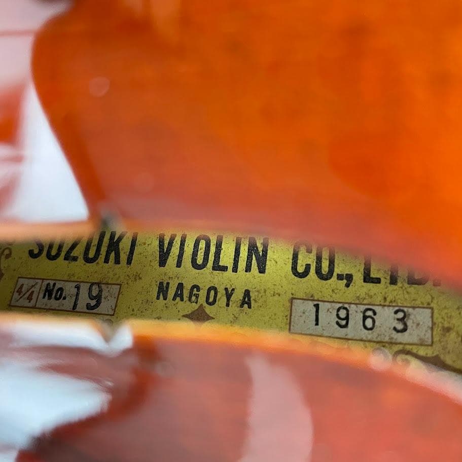 極美品○鈴木バイオリン○ 最上位 No.19 黄タグ 4/4 極艶杢 1963年