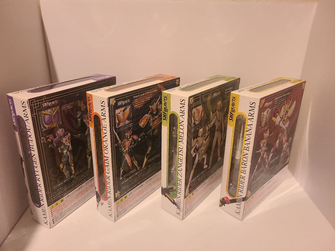 未開封)フィギュアーツ仮面ライダー鎧武セット