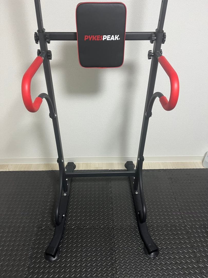 PYKES PEAK (パイクスピーク) ぶら下がり健康器 懸垂マシン - メルカリ