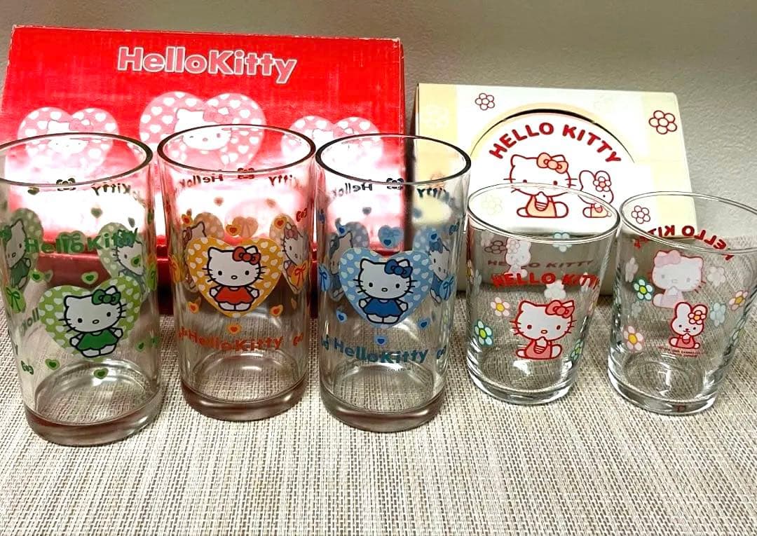 ハローキティ ガラスコップ 5コ 2001年 2007年 - メルカリ