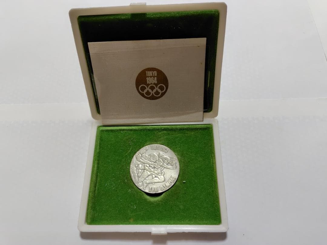 東京オリンピック記念銀メダル 1964年 ケース付 - メルカリ