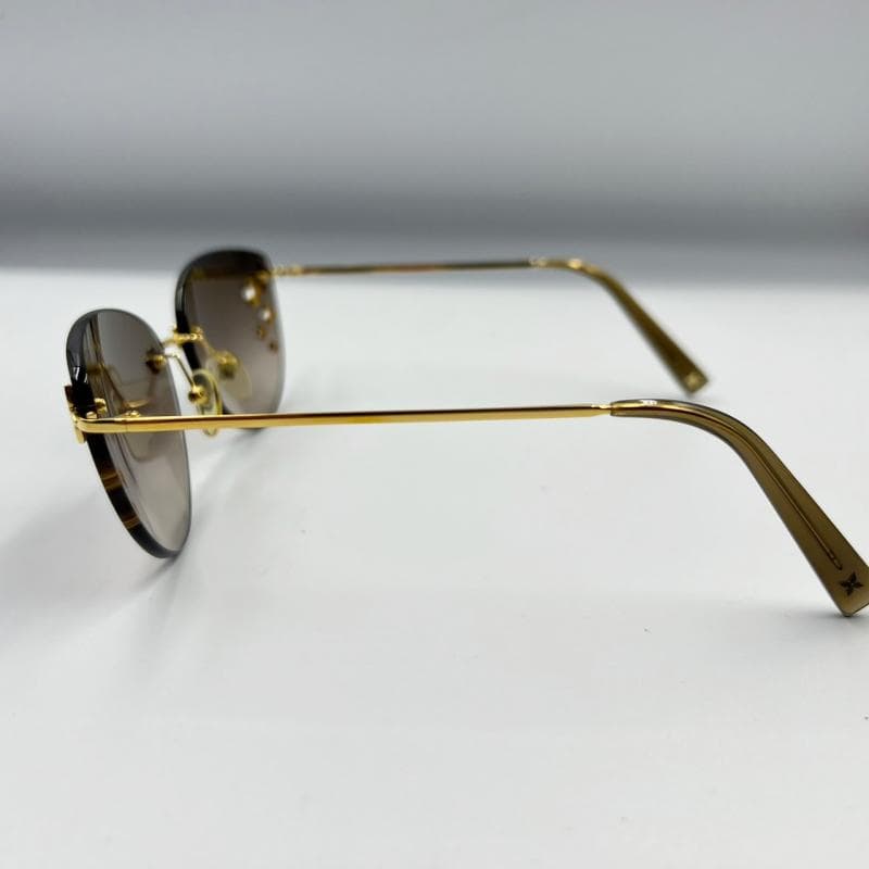 LOUIS VUITTON サングラス Z0051U デスマヨ キャットアイ