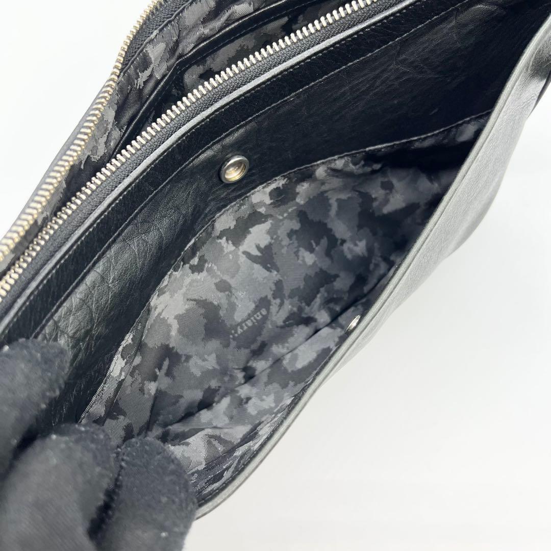 美品✨アニアリ ボディバッグ ハーフムーン レザー ブラック