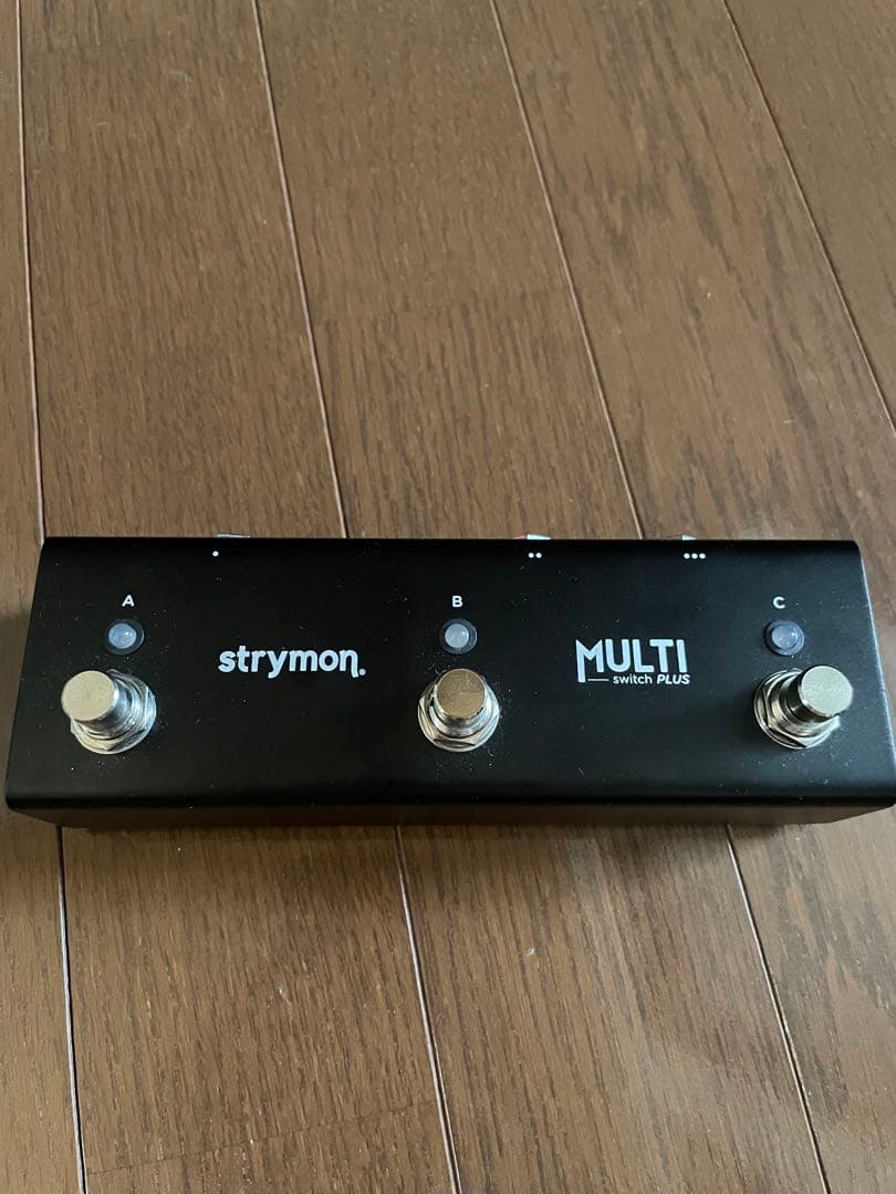 ギター Strymon MULTI switch PLUS MultiSwitch Plus Extended Control Switch - Strymon