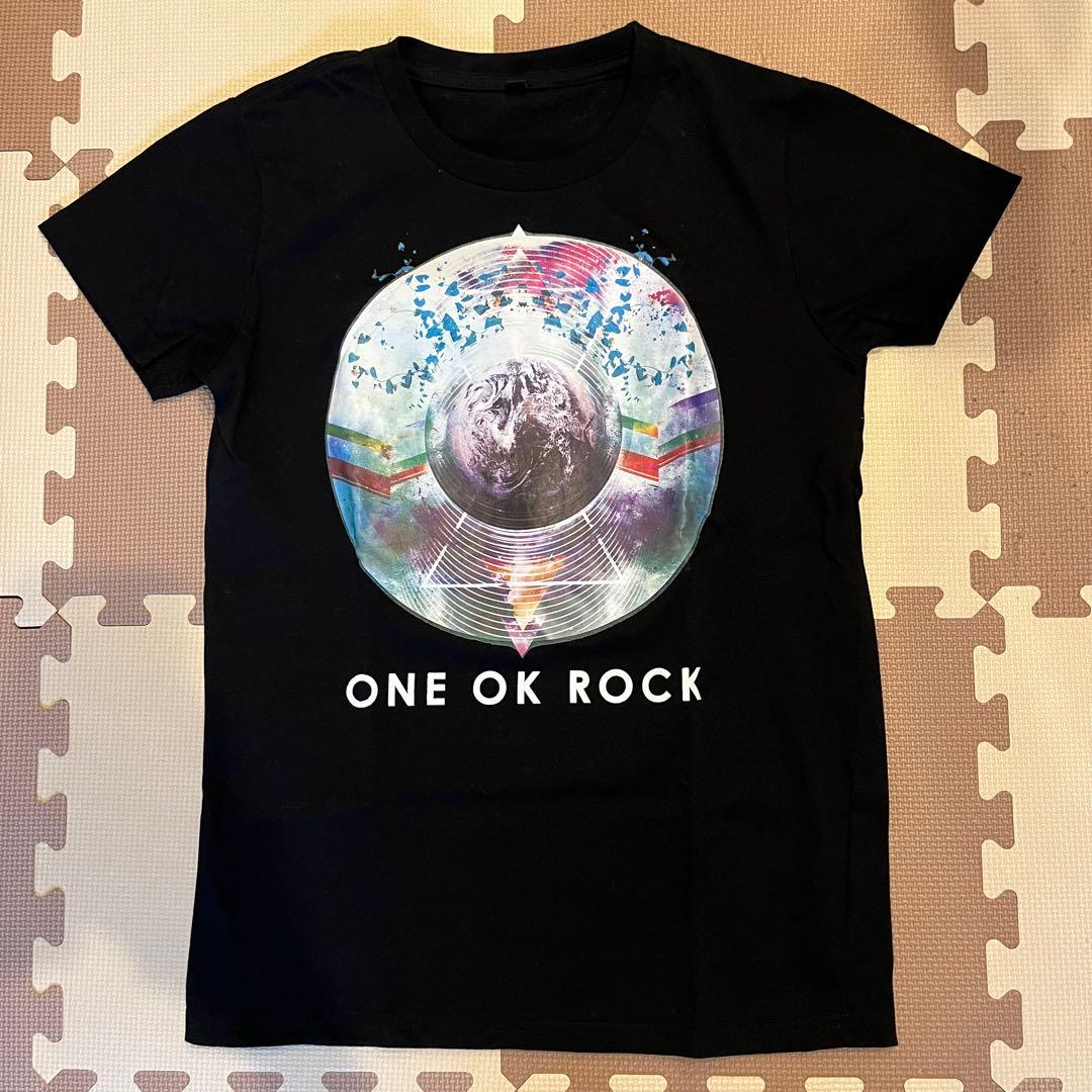 ONE OK ROCK 2015年ツアーTシャツ - メルカリ
