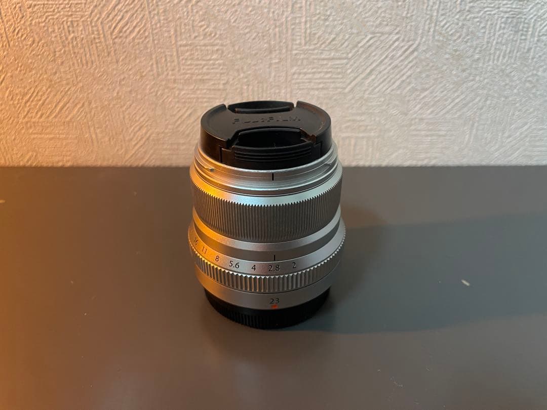 FUJIFILM XF23mmF2 R WR レンズ　(シルバー) カメラレンズ XF23mmF2.8 R WR シルバー [FUJIFILM X /単焦点レンズ