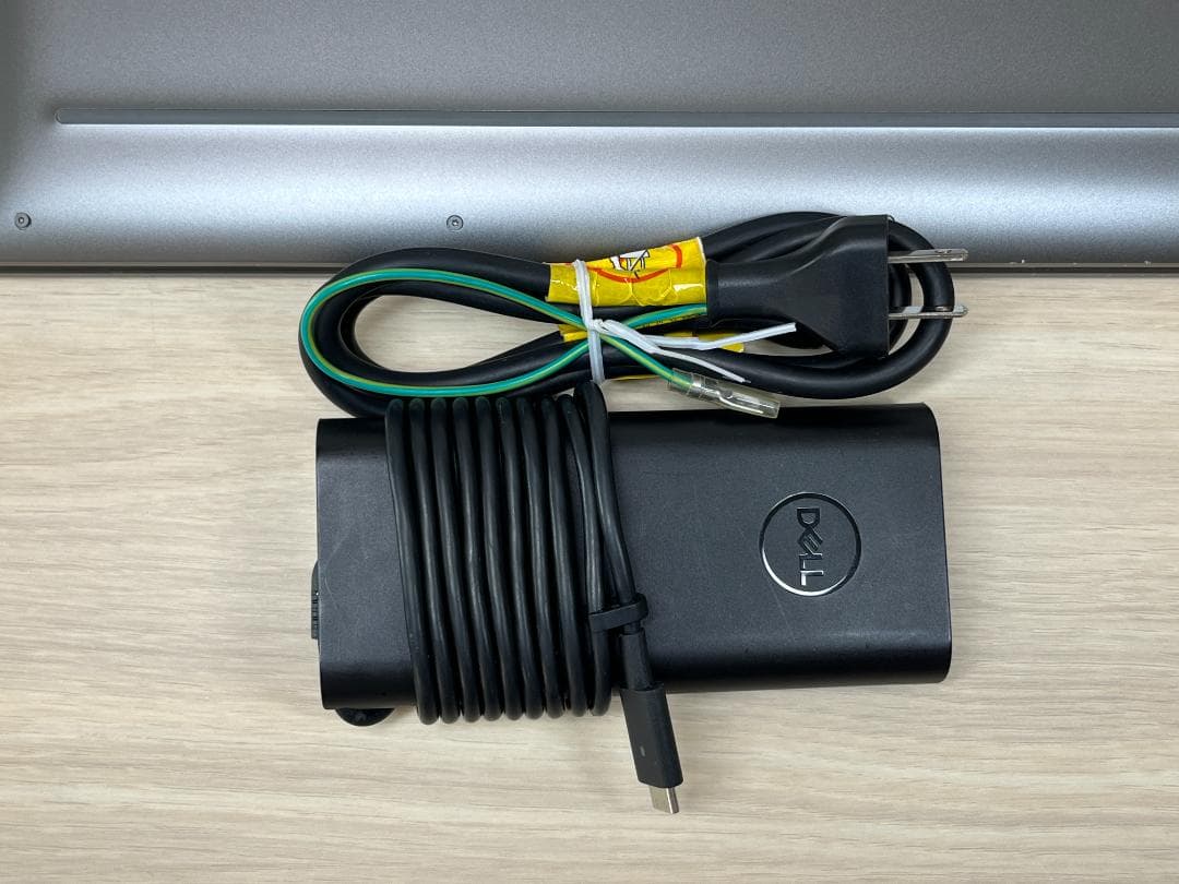 タッチ液晶 15.6型 UHD+ DELL 5550 32GB 1TB 良品 - メルカリ