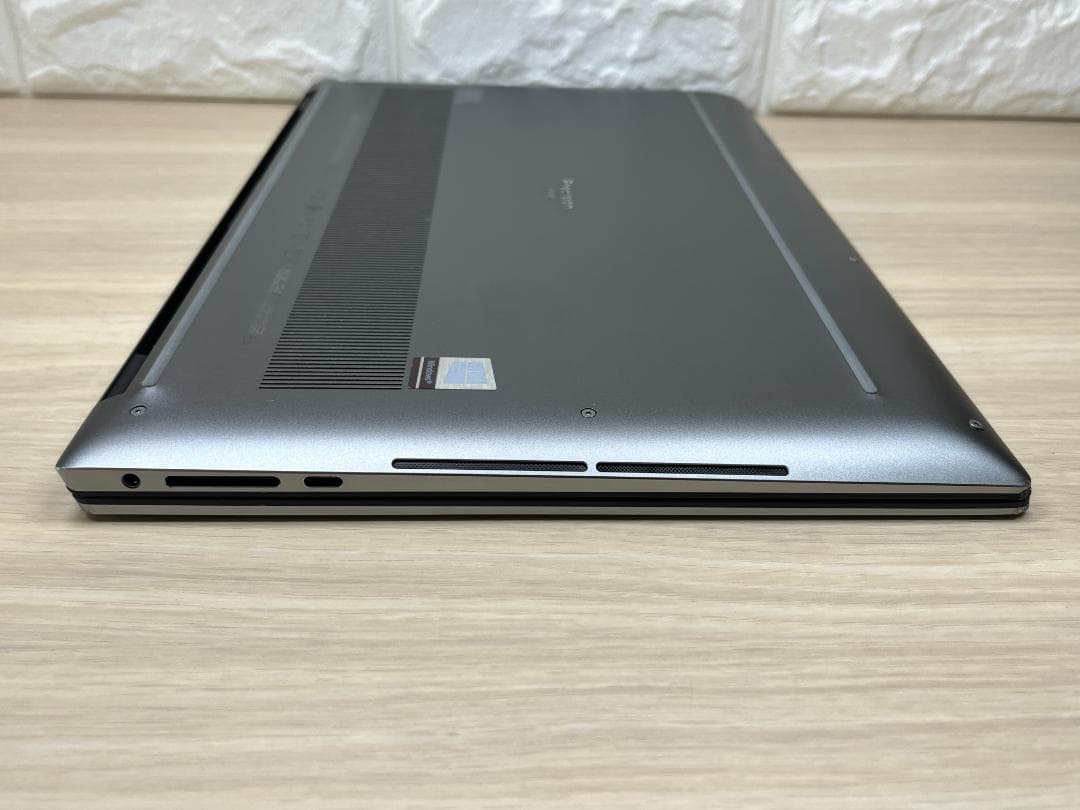 タッチ液晶 15.6型 UHD+ DELL 5550 32GB 1TB 良品 - メルカリ