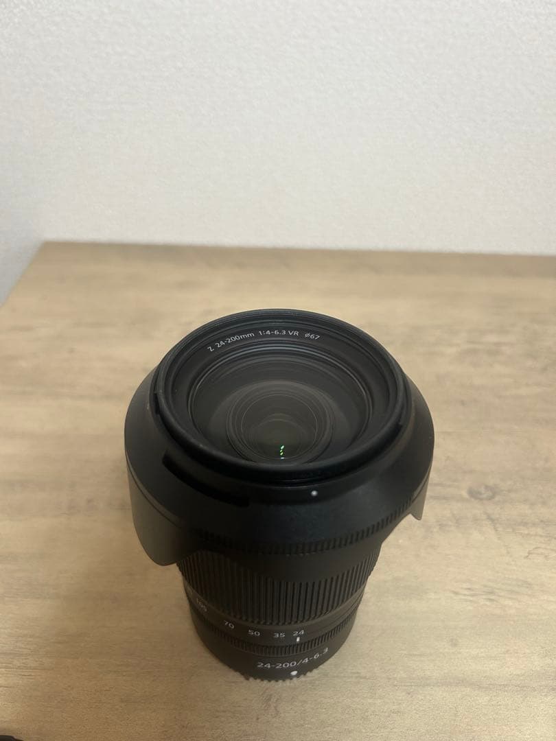 Nikonズームレンズ z24-200mm f/4-6.3 VR