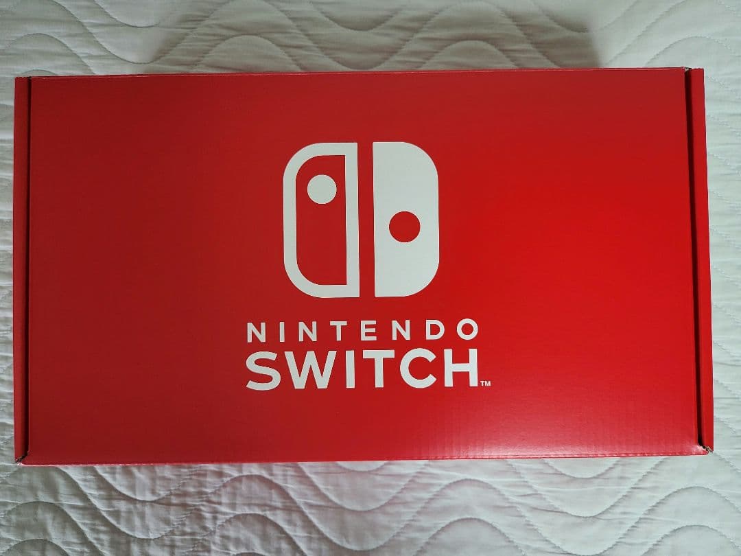 NintendoSwitch本体 バッテリー強化版 マイニンテンドーストア限定品 Nintendo Switch バッテリー強化版 純正ケース付き 楽天市場】任天堂