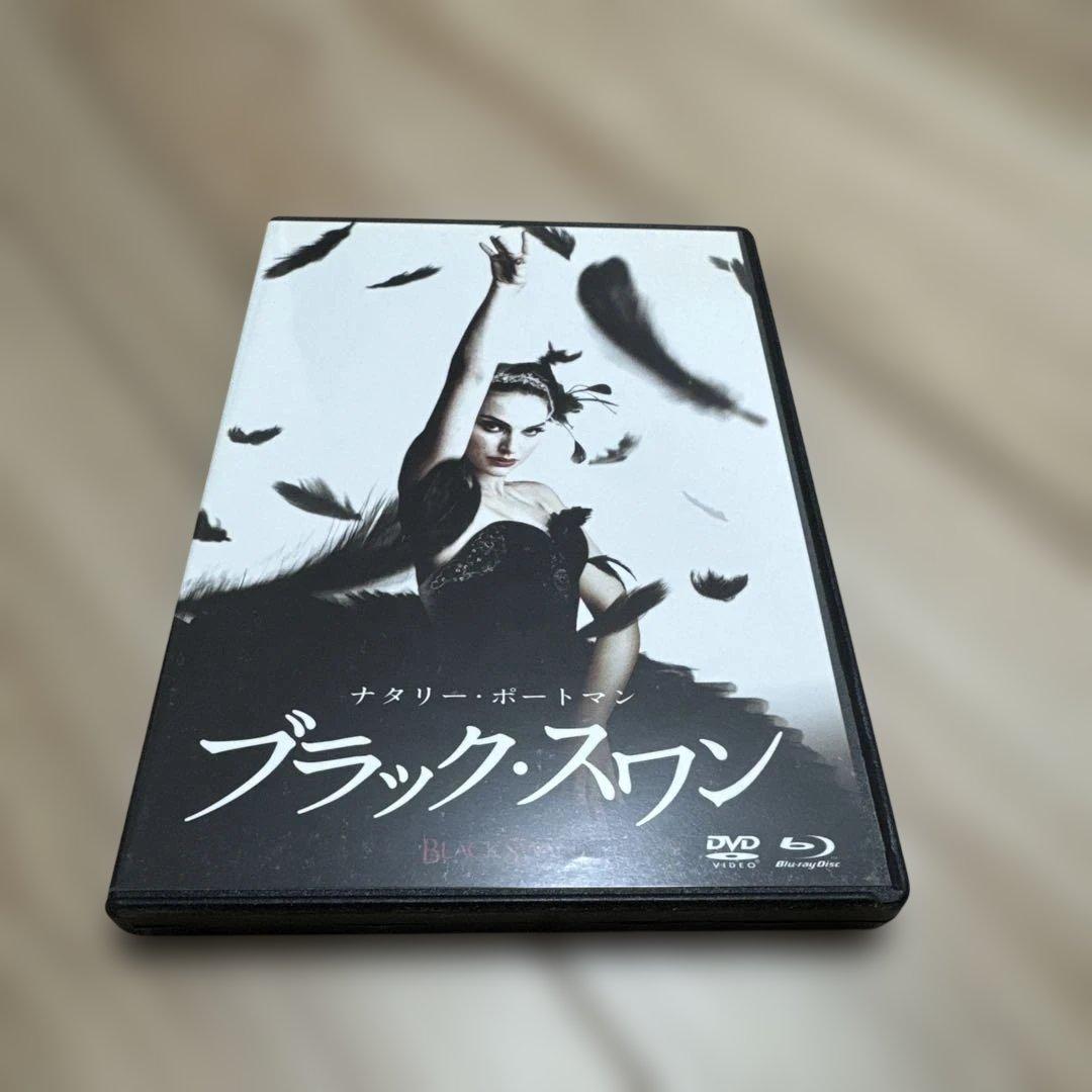 中古 洋画 ブラック・スワン Blu-ray/DVDセット ナタリー・ポートマン