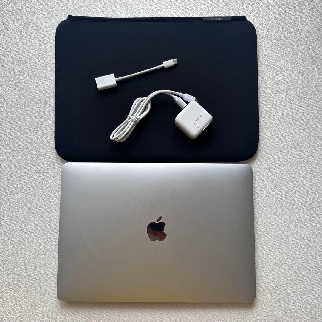 Macbook pro 2020 13イン 専用米倉和希 - メルカリ Macbook pro 2020