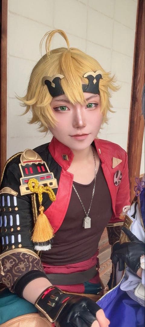 三分妄想　【販売終了商品】原神　トーマ　衣装　靴　ウィッグ 三分妄想 【販売終了商品】原神 トーマ 衣装 靴 ウィッグ - コスプレ