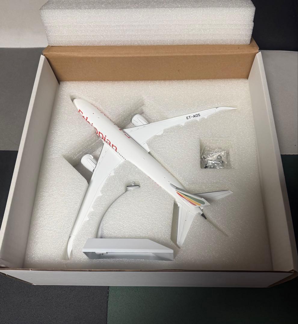 Ethiopian 1/200 Scale b787-8 - メルカリ