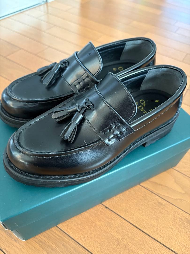 ＬｏｎｄｏｎＳｈｏｅＭａｋｅ タッセルローファーDr.Marten 値下げ⭕️ Dr.Martens（ドクターマーチン） ローファー メンズ レディース