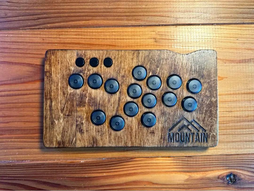 MOUNTAIN」木製薄型レバーレスコントローラー 「MOUNTAIN」木製薄型