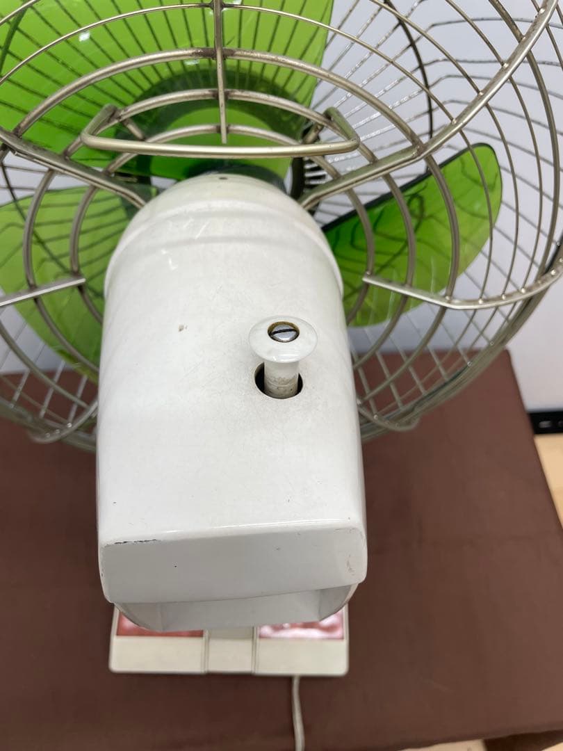 動確済品 昭和レトロHITACHI 卓上扇風機 D-670 緑色