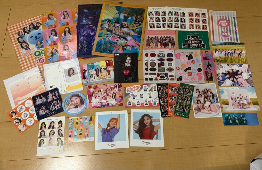 TWICE 韓国 アルバム CD トレカ まとめ売り 49枚 - メルカリ