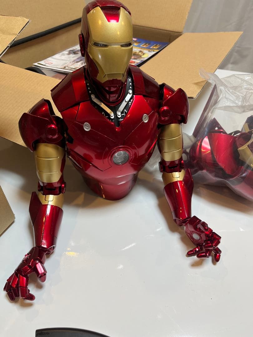 訳ありディアゴスティーニ　欠品あり アイアンマン フィギュア 約30cm デアゴスティーニから待望の再販！ 全10号だからパワードスーツ