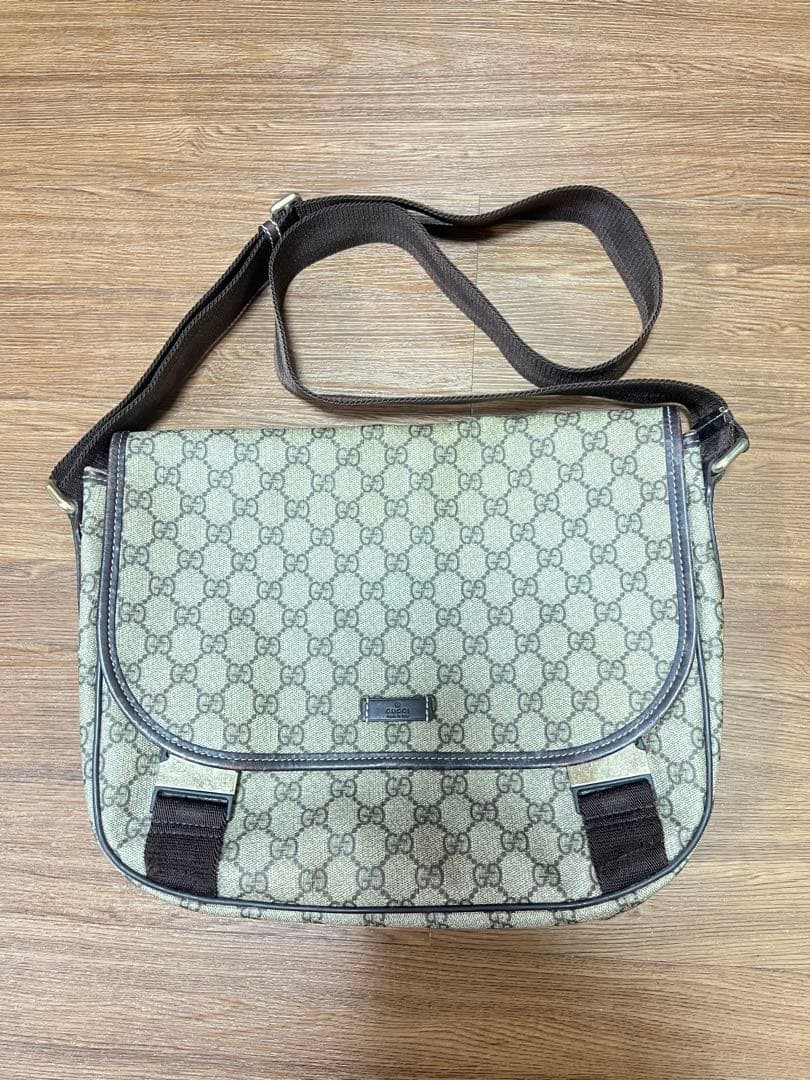 GUCCI GGパターン ショルダーバッグ 中古・古着通販】GUCCI (グッチ) GGパターン ショルダーバッグ