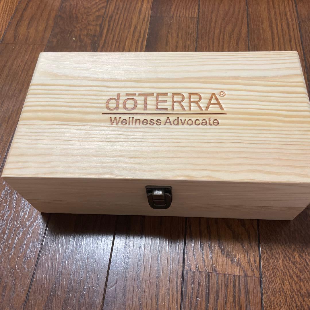 doTERRA】 木箱 ドテラ エッセンシャルオイル ウッドボックス 収納