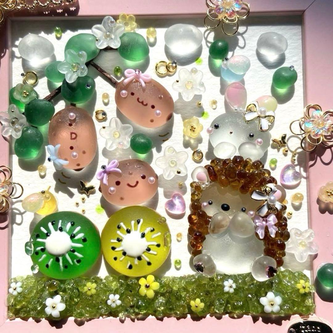 ♡キウイちゃんこんな綺麗な色してたんだね♪♡ガラス シーグラスアート ハリネズミ 刺繍 Embroidery【ゼスプリ ゴールドキウイ】Zespri kiwi part2 #35