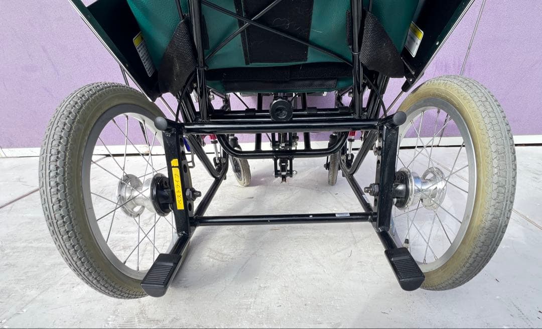 リクライニング機能付き介助用車椅子, カワムラサイクル ティルト