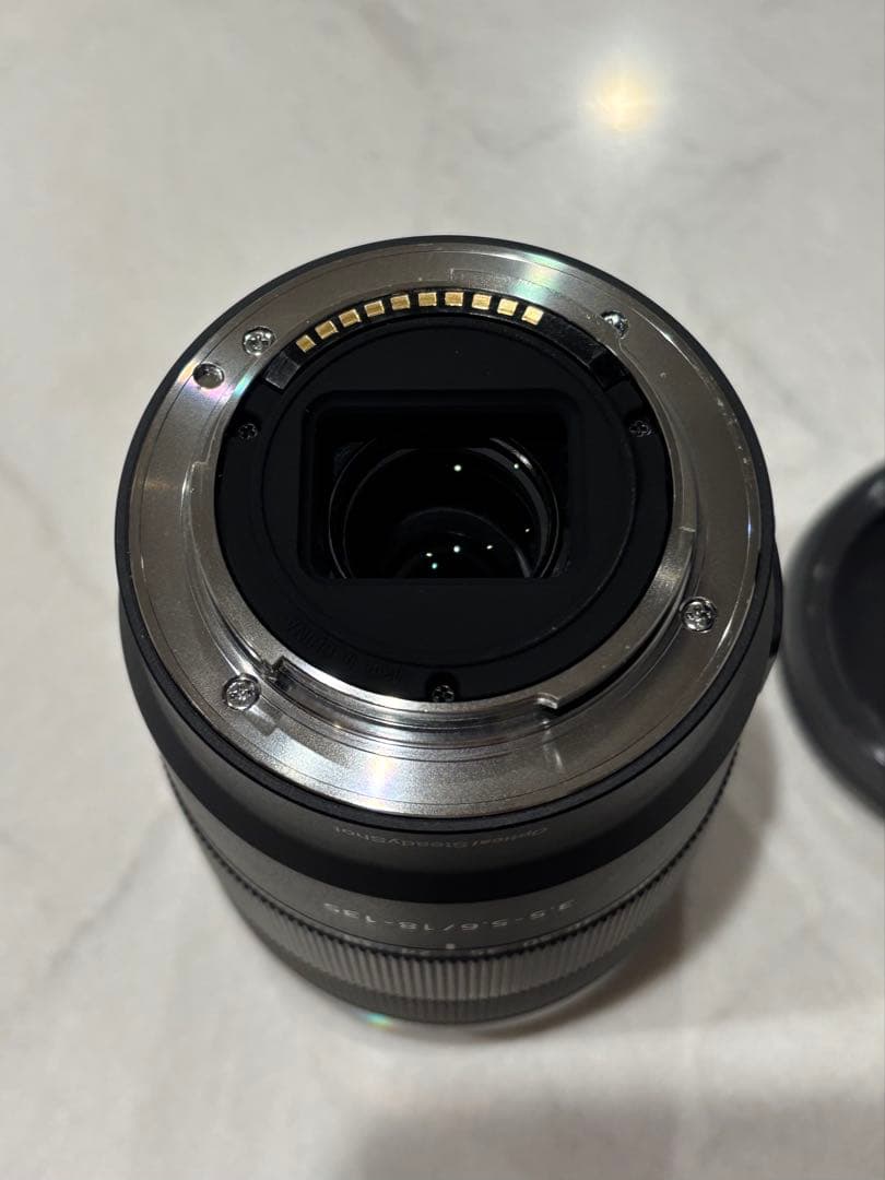 e 18-135mm F3.5-5.6 OSS SEL18135 フィルター付