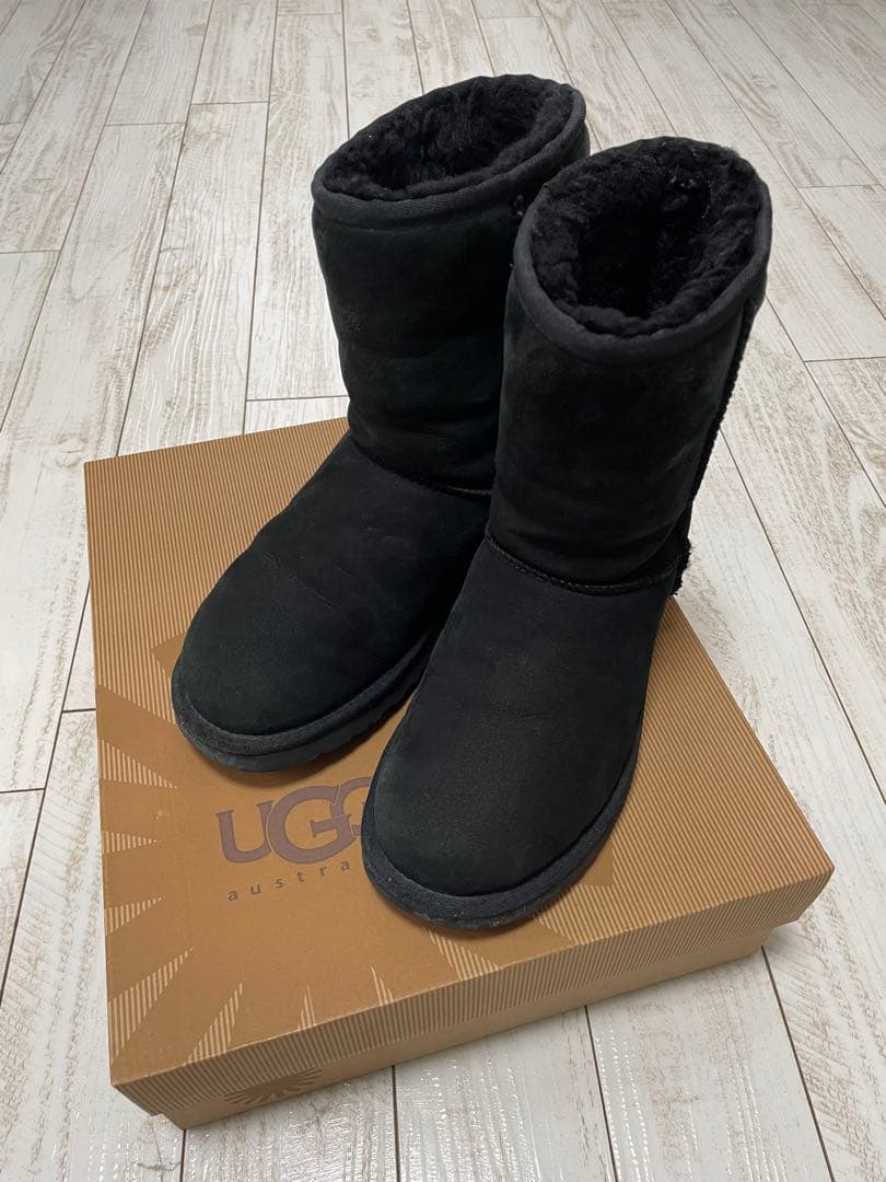 UGG ムートンブーツ クラシックショート 黒 ブラック 24cm サ