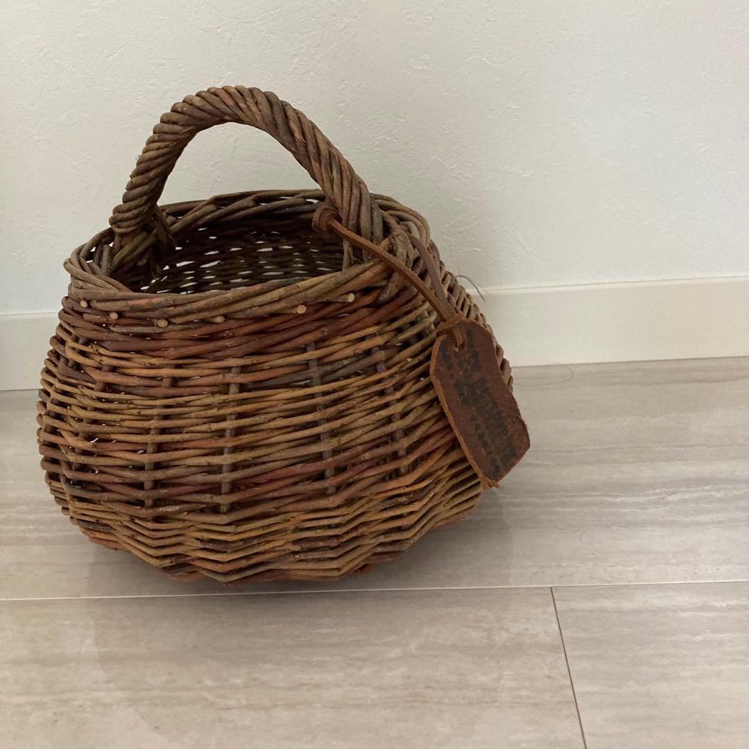 白澤貴子さん　愛用　かごバッグ　YVES ANDRIEUX バスケット