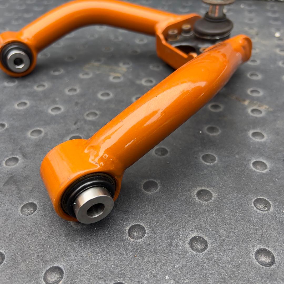 フロント アッパーアーム 18 20 21 クラウン スキッドレーシング