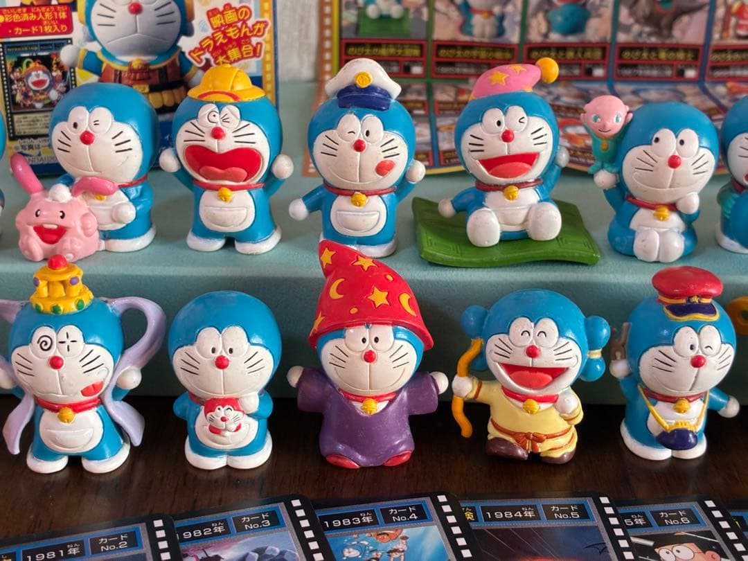 ドラえもんがいっぱい コレクション 全22種 フィギュア カード 映画