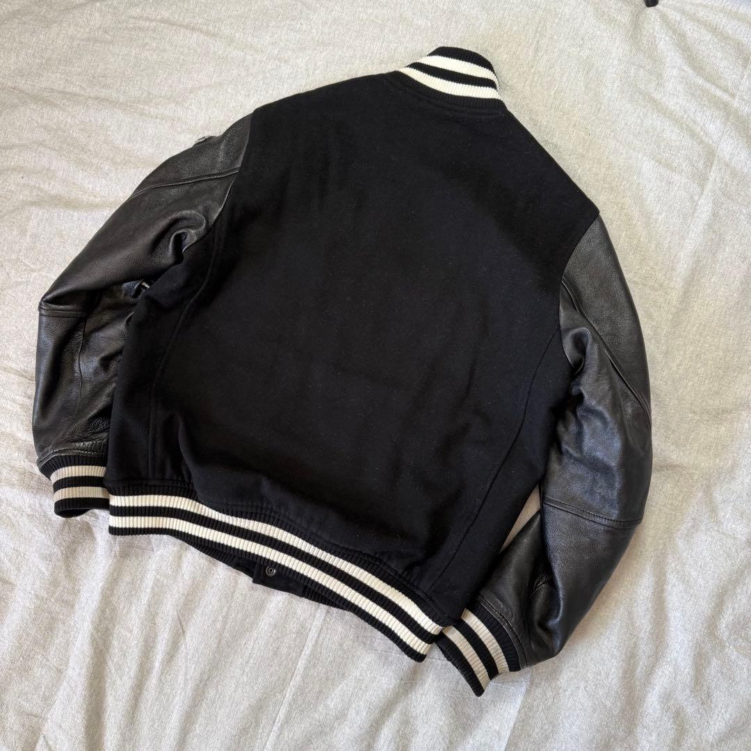 NEW ERA 豪華ワッペン スタジャン NYC 袖レザー 羊革 黒 M - メルカリ