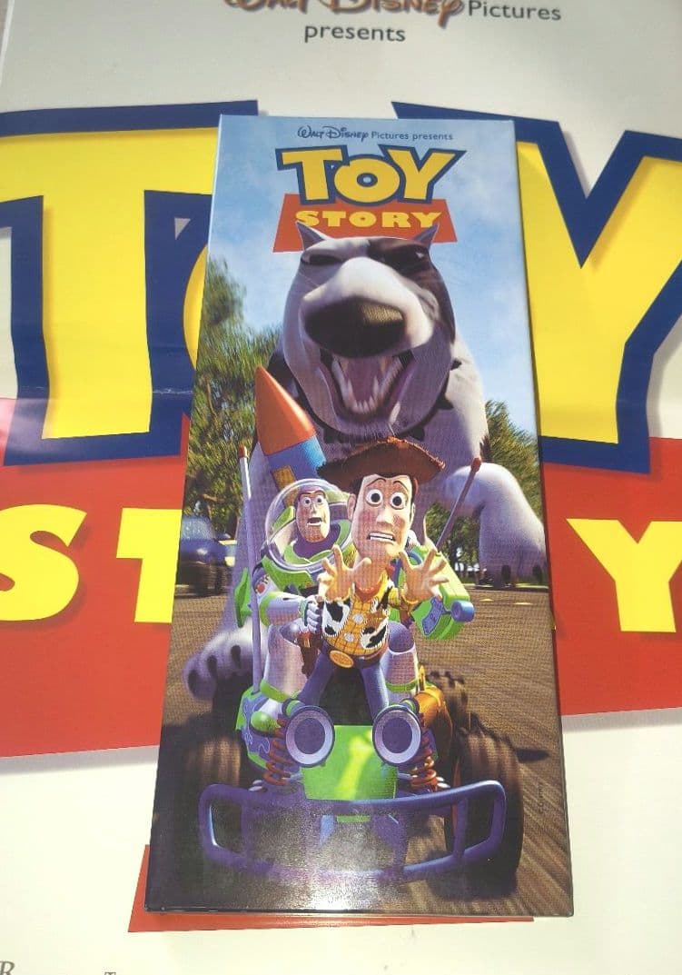 新品・希少限定品)トイ・ストーリー1 CRASH Swiss MADE腕時計