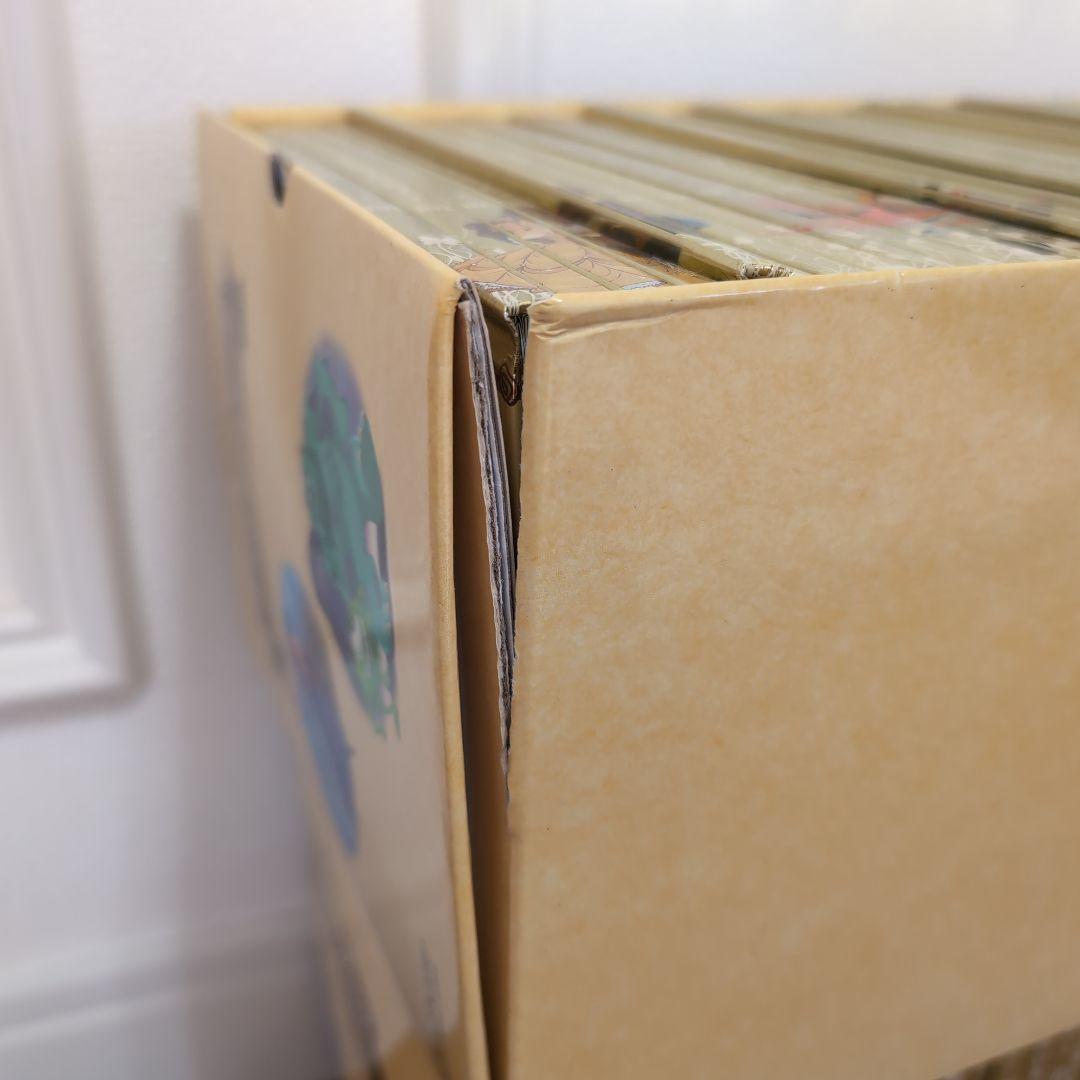 ディズニー ゴールデンブックコレクション 200巻セット - メルカリ