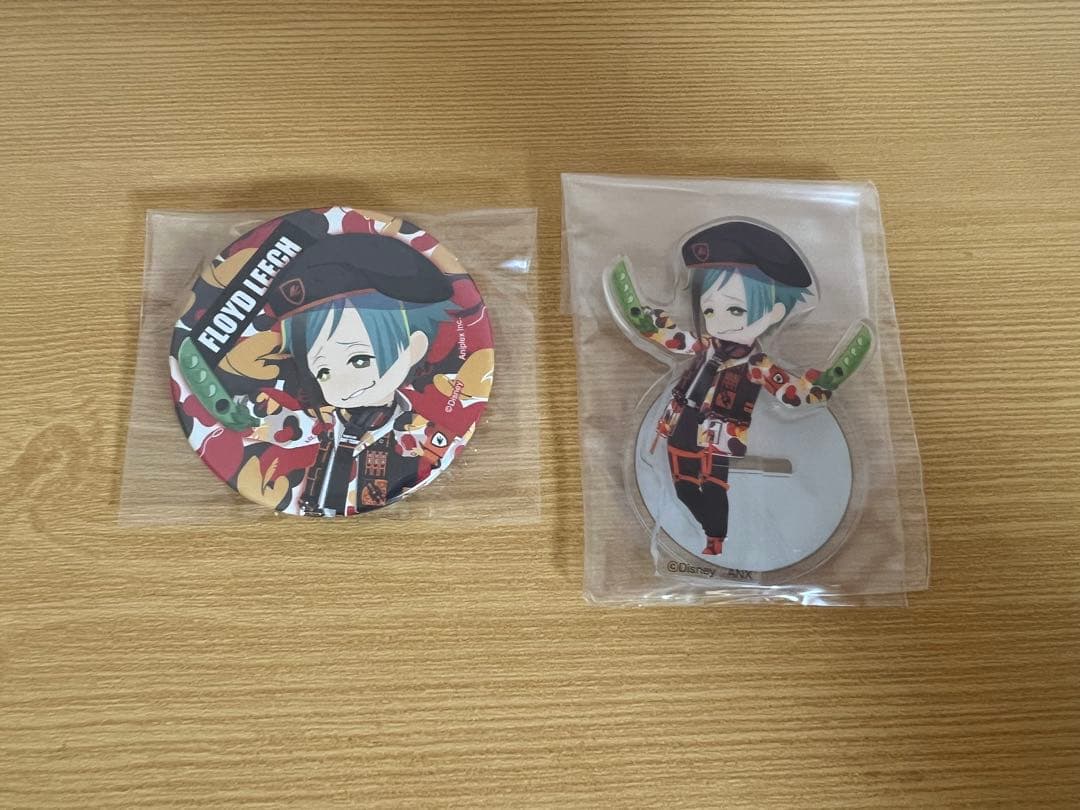 ツイステ展 フロイド・リーチ 豆イベ ミニアクリルスタンド 缶バッジ