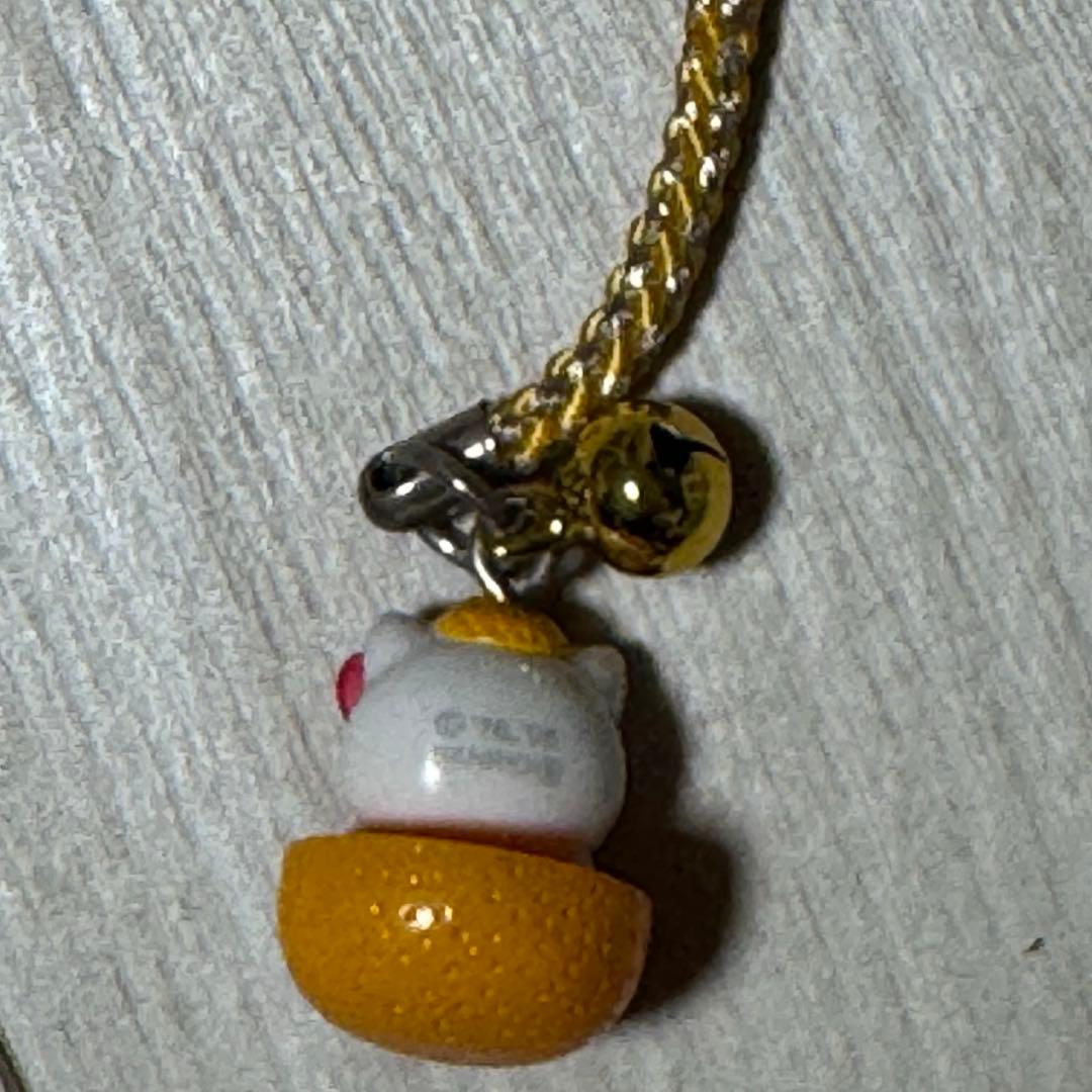 ご当地キティ 静岡みかん ストラップ 未使用 - メルカリ