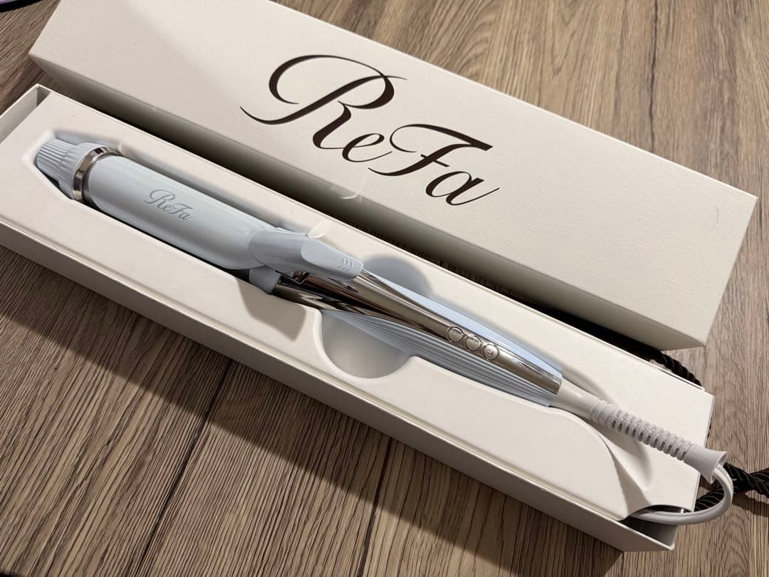 【新品未使用】ReFa カールヘアアイロン ホワイト 箱付き 保証書付き ReFa（ヘアアイロン）のフリマアイテム一覧