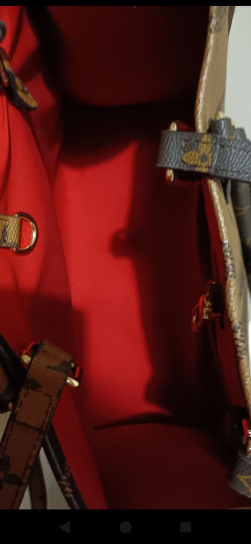 ひまわりモノグラムショルダーバッグ Mini Monogram Leather Messenger Bag - Bags - New In 2026 | Lacoste