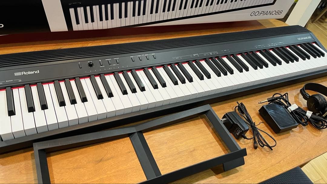 Roland 電子ピアノ GO:PIANO88 GO-88P 21年製 藤井風 - メルカリ