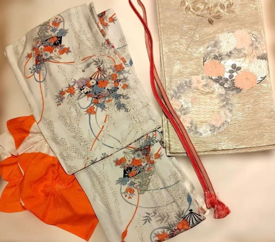 正絹訪問着 花柄和装小物帯帯揚げ帯締め長襦袢セット - メルカリ