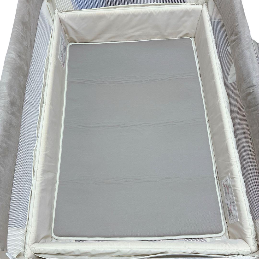 極美品 アップリカ Aprica ココネルエアープラス AB ホワイトベージュ