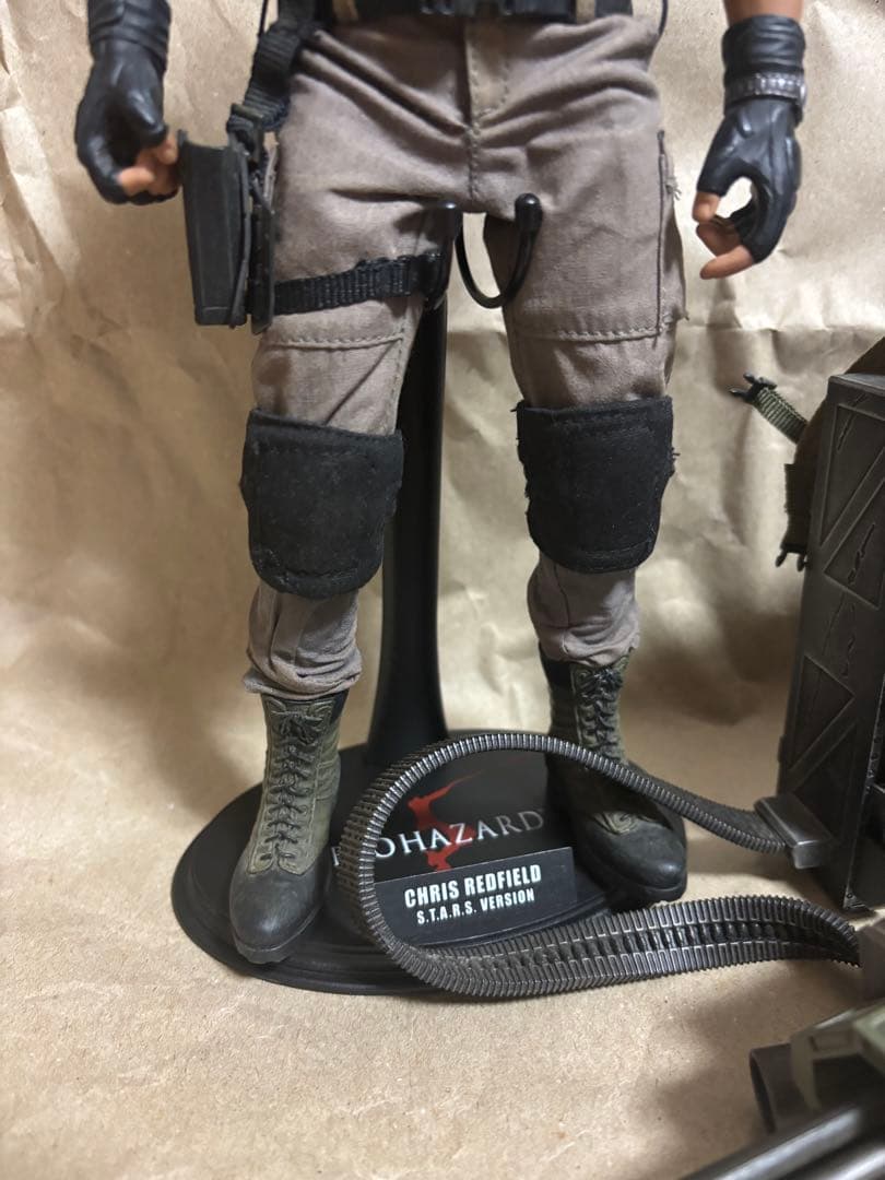 ホットトイズ バイオハザード5 クリス・レッドフィールド S.T.A.R.S.