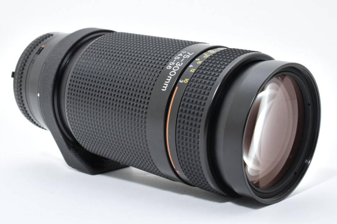 ★極上美品★ニコン AF 75-300mm F4.5-5.6 三脚座付き#575